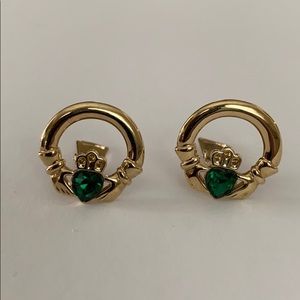 18 CT Gold Plated Claddagh Earrings - Clip on